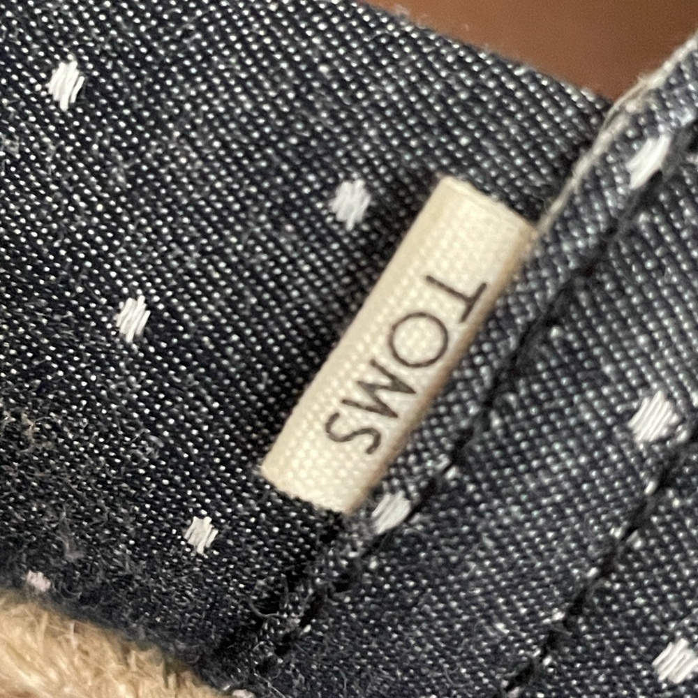 Toms Blue and White Denim look with white polka dots. Like new. Size 12 - Picture 7 of 8